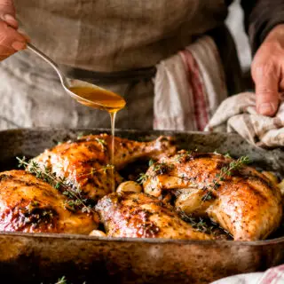 Pomes al forn amb mel, canyella i ametlles