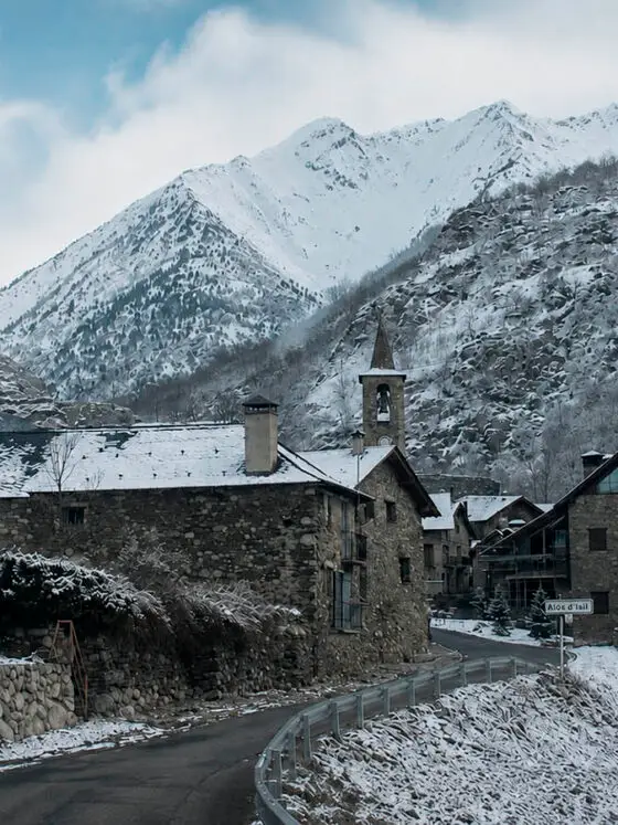 Viure als Pirineus avui: arribar, quedar-se, arrelar